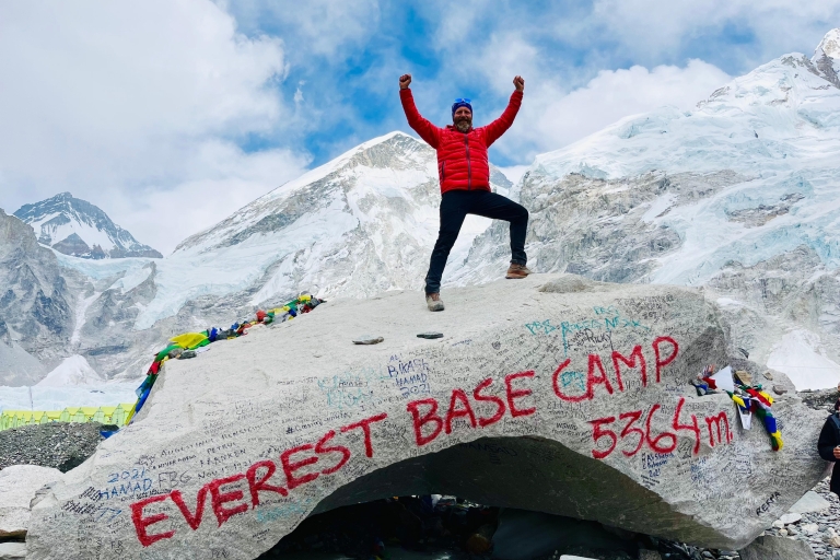 Escalada al Pico de la Isla por el Campo Base del Everest