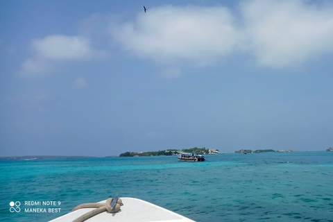 Cartagena: Genieße 5 Inseln mit dem Sportboot+Schnorcheln+Mittagessen