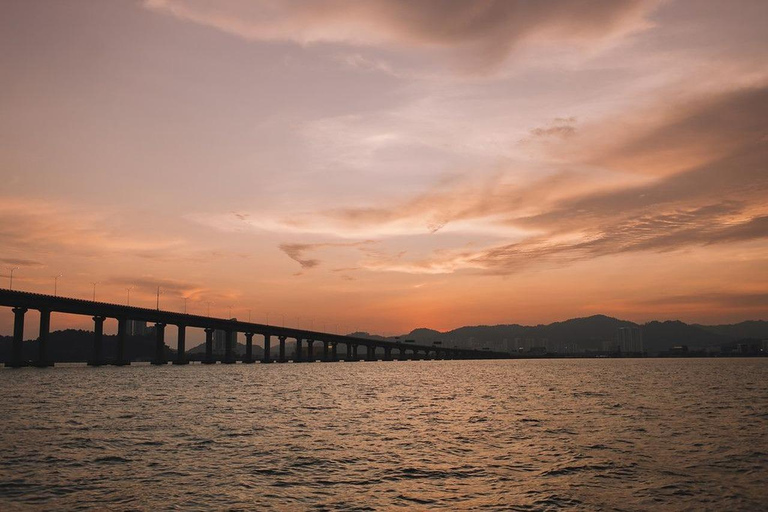 Penang: Private Romantic Sunset Cruise with Penang Bridge 4 Hours Private Romantic Cruise