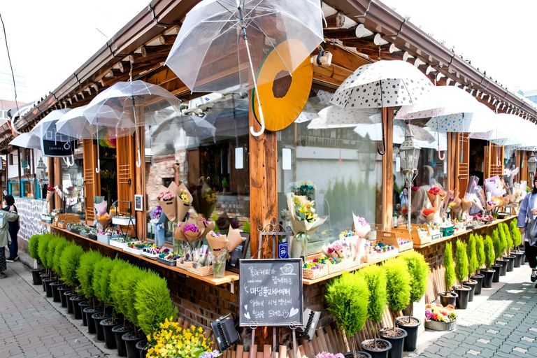 Seoul: Jongro UNESCO Heritage Small Group Walking Tour English Guide