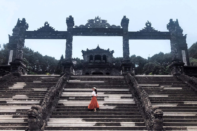 Hue : Visite d&#039;une jounée de la ville avec la pagode Thien Mu et le déjeuner.