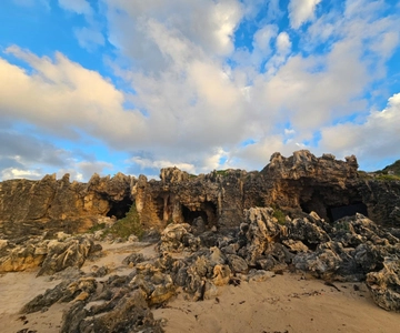 Mandurah: Seascapes Sunset & Grazing Coastal Walking Tour