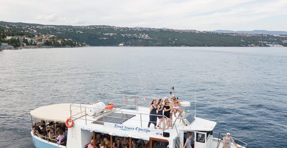 Weihnachtskreuzfahrt in Opatija mit Glühwein und Snacks