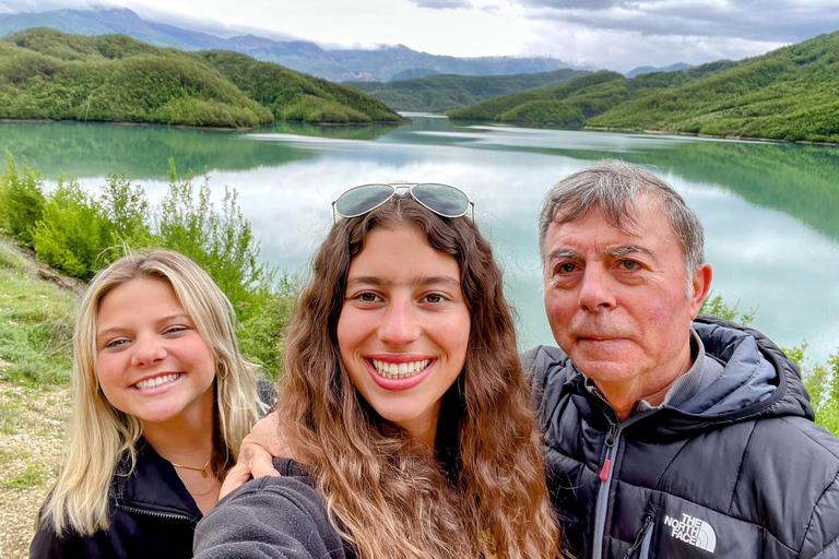 From Tirana: Hike on Gamti Mt &amp; Bovilla Lake on Land Rover