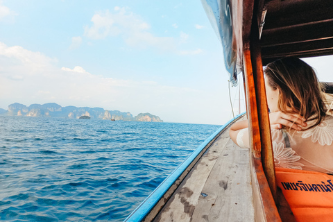 Krabi: Excursión a las 7 islas al atardecer con cena barbacoa y snorkelPunto de encuentro en la playa de Railay