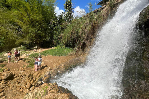 Cuevas del Indios Tour at Arecibo