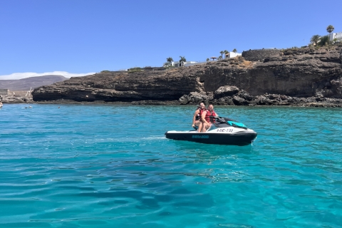 Fuerteventura: wypożyczenie skutera wodnego na 1 godzinęWynajem skutera wodnego na 1 godzinę dla 2 osób