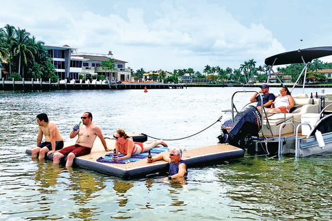 Croisière en bateau privé à Fort Lauderdale avec des jouets aquatiques, 4 heures