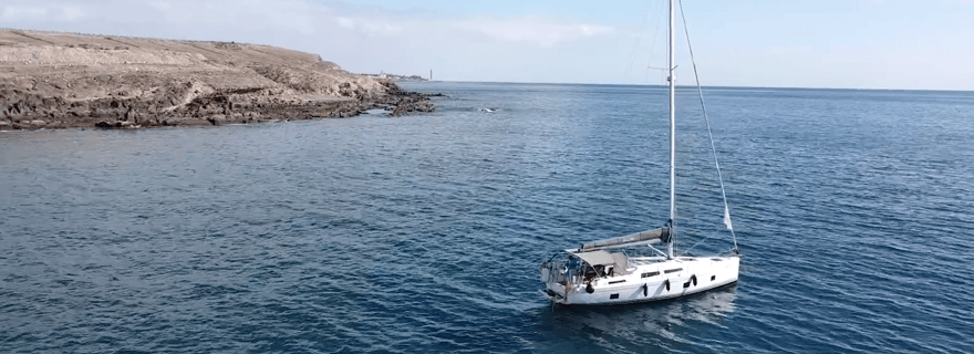 Pasito Blanco : visite privée en voilier avec repas et boissons