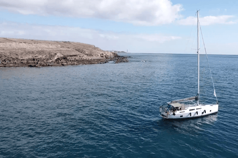 Pasito Blanco : 3H private sailing tour with food & drinks