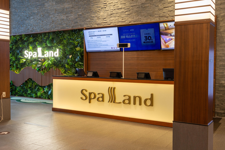 Busan: SpaLand Centum City Entry Ticket