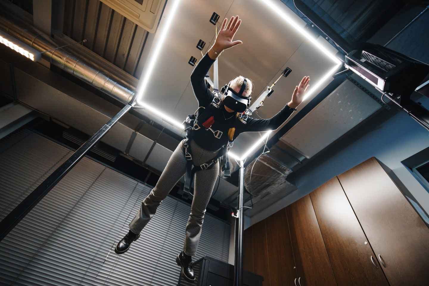 Prag: Fellhlífarskokk VR hermir í Hurricane Factory