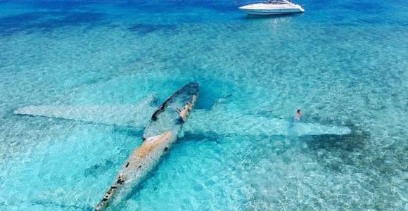 Cartagena: 5 ISLANDS by speedboat with SNORKELING & LUNCH