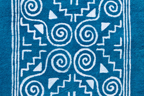 Luang Prabang: Hmong Batik Art Workshop Luang Prabang: Hmong Batik Art Workshop