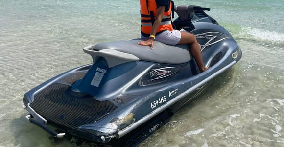 Jet Skiing in Djerba: 1.5 Hours of Fun with Swimming in Crystal-Clear Waters