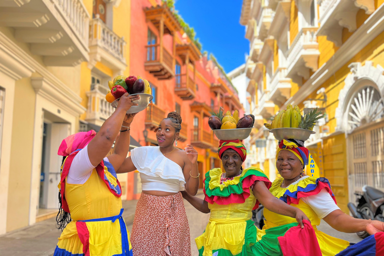 Tour a piedi al tramonto di Cartagena: Storia, mura e Getsemaní