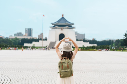 Taipei: Private Photoshoot at Iconic Landmarks Premium: 50 photos | 60 mins
