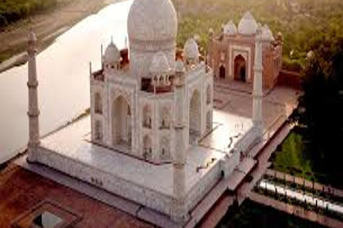 Delhi : Private 2 Day Golden Triangle Agra &amp; Jaipur TourThis Option includes Ac car and Tour guide