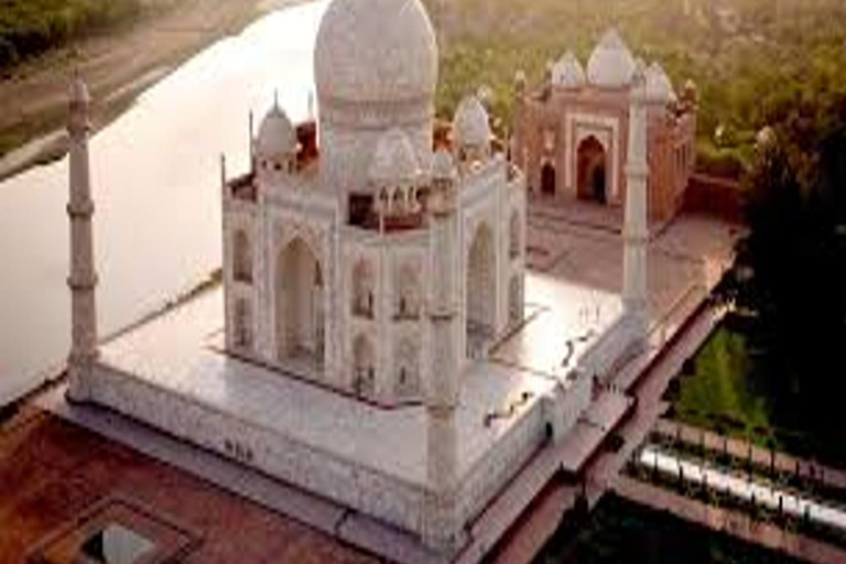 Delhi : Private 2 Day Golden Triangle Agra &amp; Jaipur TourThis Option includes Ac car and Tour guide