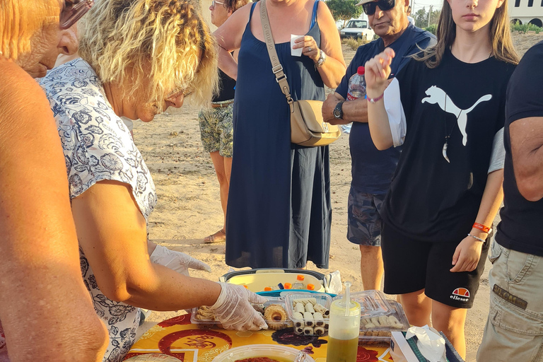 正宗杰尔巴：日落马车之旅和东方小吃正宗杰尔巴岛：日落马车之旅和免费东方小吃