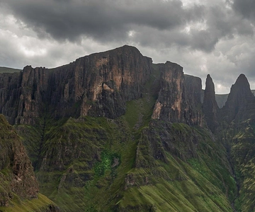Drakensberg: 3-Day Overnight Hike from Johannesburg
