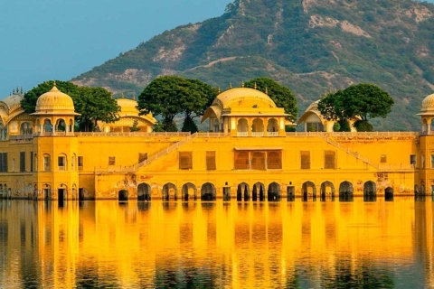 Private Full Day City Tour of Jaipur by car