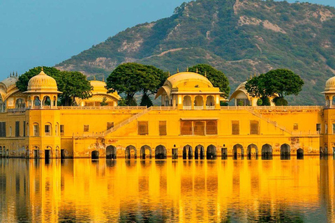 Visite privée d'une jounée de Jaipur en voitureVisite d'une jounée privée de Jaipur en voiture