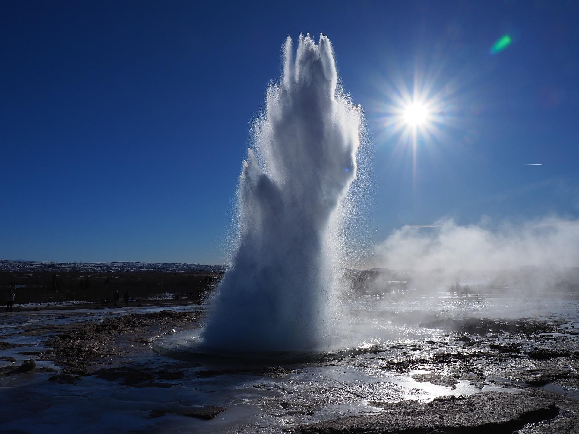 3-tägige Sommertour „Golden Circle & Südküste mit Gletscherwanderung“