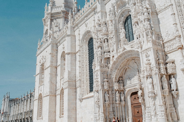 Private Transfer: Lagos to Lisbon Lagos to Lisbon with a private driver