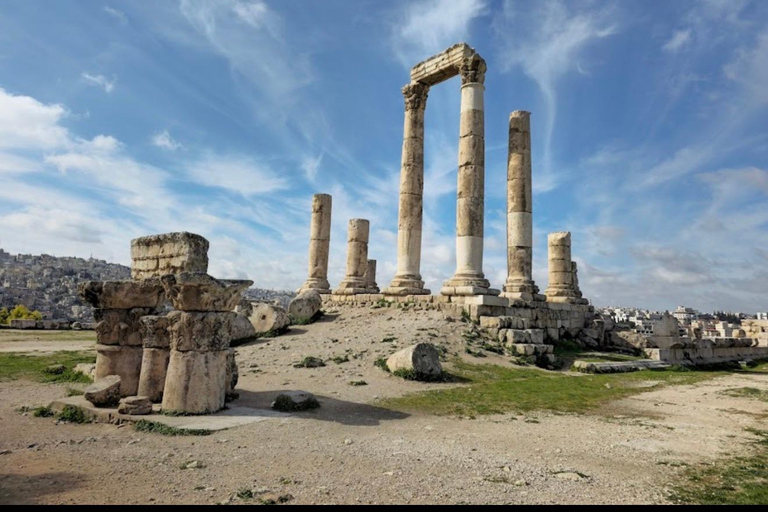 Luxury 4-Day Jordan Tour: Petra, Wadi Rum, Dead Sea & Amman