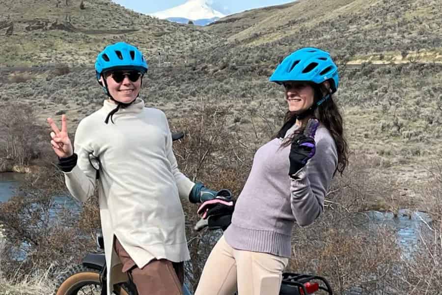 Maupin: E-Bike-Verleih am Deschutes River. Foto: GetYourGuide
