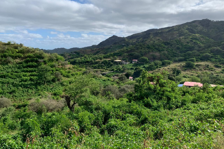 Authentic Santiago: Community Route to Tarrafal Beach Authentic Santiago: Communities to Tarrafal Beach