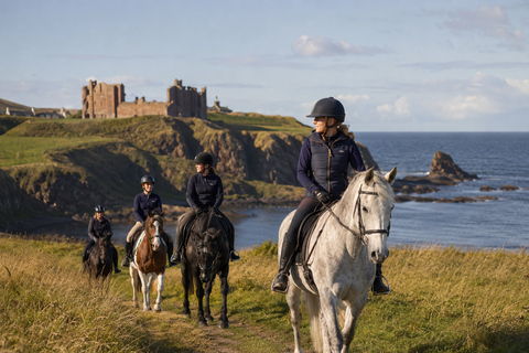 Edinburgh: Coastal Countryside Horse Riding Tour