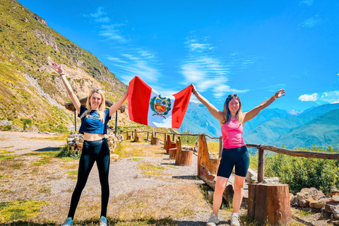 Arequipa: 2-Day Colca Valley Tour with Puno Transfer