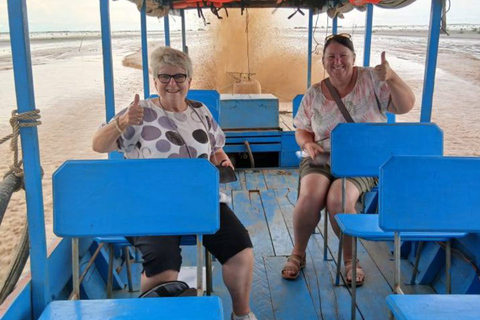 Kampong Khleang Floating Village: Women-Led Tour with Isa