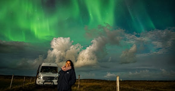 Northern Lights: 4x4 Tour with Treats, Hot Cocoa & Photos