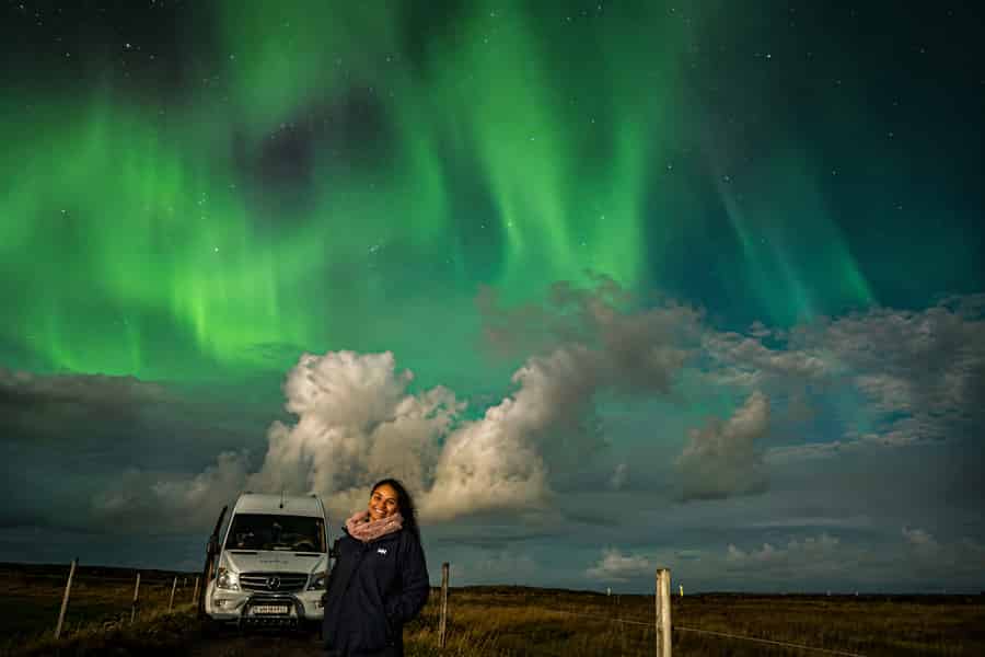Polarlichter: Geländewagentour mit Leckereien, heißer Schokolade & Fotos. Foto: GetYourGuide Polarlichter: Geländewagentour mit Leckereien, heißer Schokolade & Fotos. Foto: GetYourGuide