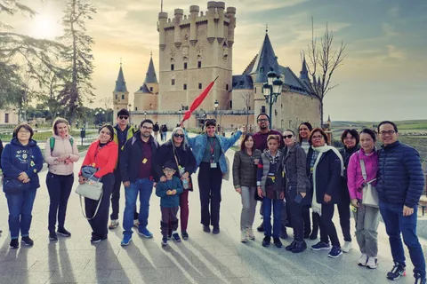 Desde Madrid: Visita guiada a Segovia