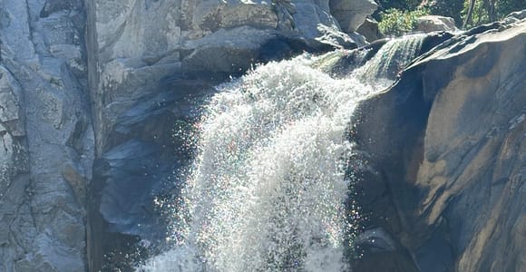 Puerto Vallarta: Quimixto Waterfall Hike and Boat Tour