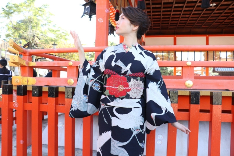 Traditionele Kimono-verhuurervaring in KyotoKyoto-toren