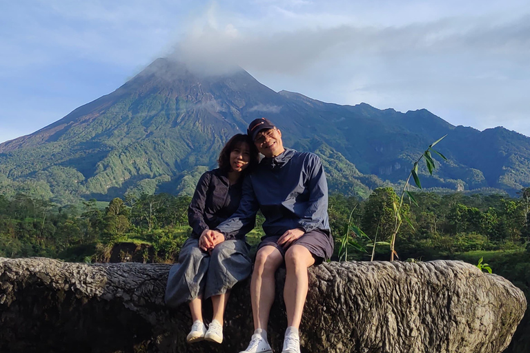 Lo más destacado de Yogyakarta: tour por el volcán Merapi y los templosPuntos destacados de Yogyakarta: tour por el volcán Merapi y los templos