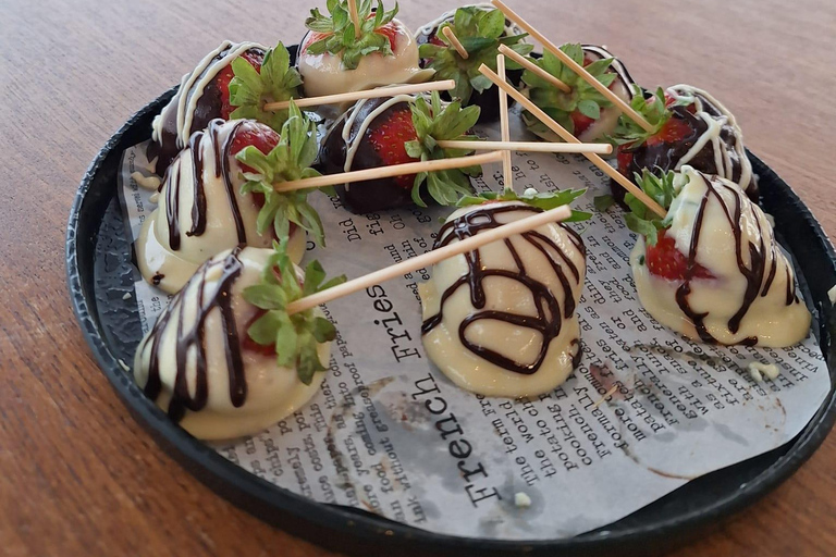 Palma: 2-Hour Sunset Catamaran Cruise with Drinks