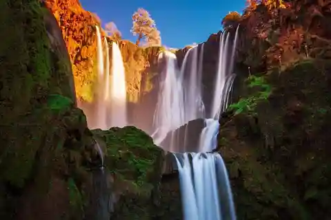 Au départ de Marrakech : Excursion guidée et en bateau aux cascades d'Ouzoud