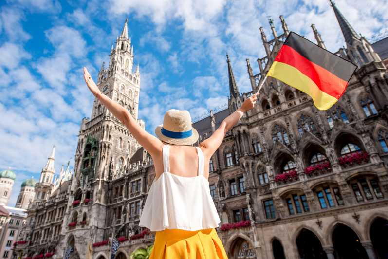 Múnich: Pase turístico con más de 45 atracciones y autobús turístico Hop-on Hop-off