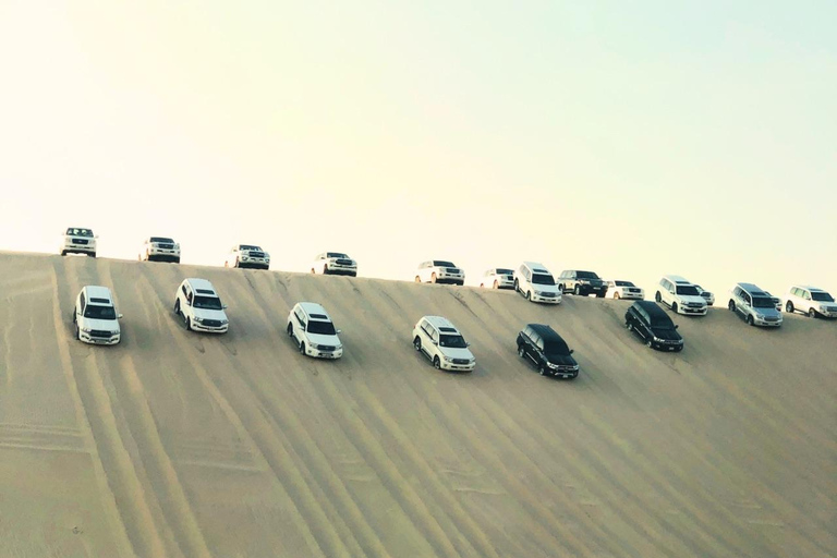 Doha:Inland sea Desert Safari Qatar, Dune Bashing ExperienceGemeinsame Tour mit Wüstensafari, Kamelritt und Binnenseebesuch