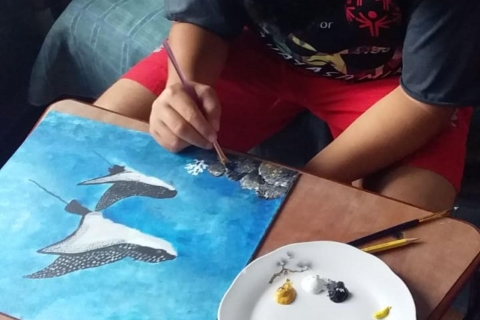 Inclusivity and Creation: Art Workshop in Galapagos