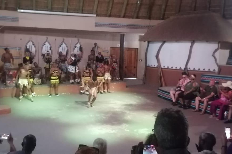 TOUR DEL VILLAGGIO CULTURALE DI LESEDI