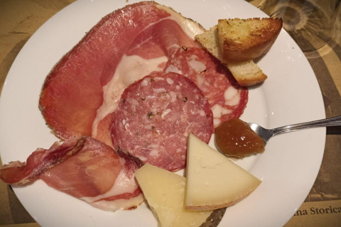From Rome: Tuscany, Montepulciano Tour with Wine & Lunch English Tour Option