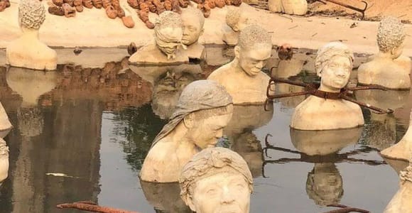 From Accra: Boti Falls Guided Day Trip with Entry and Snacks