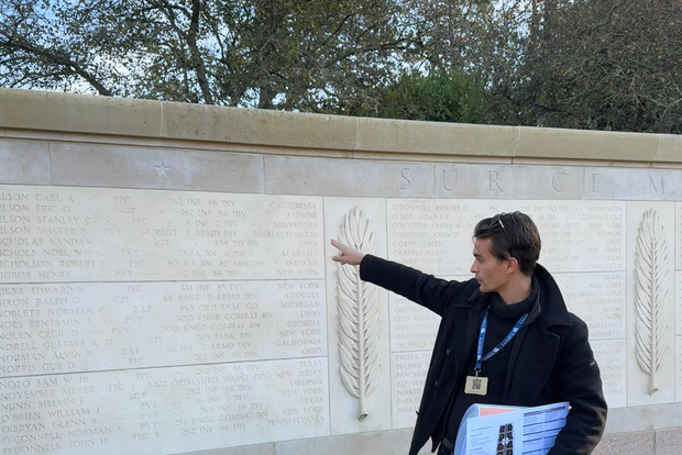 Normandie: Private Tour zu den Landungsstränden von Omaha & dem Mémorial de Caen